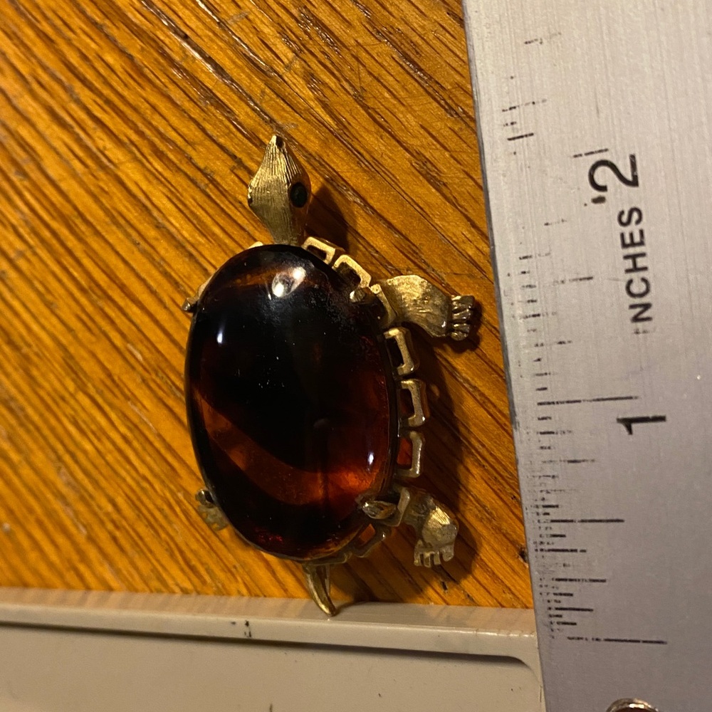 Vintage Brooch: High Quality Amber, Green-Stone & Gold Turtle - Picture 8 of 8